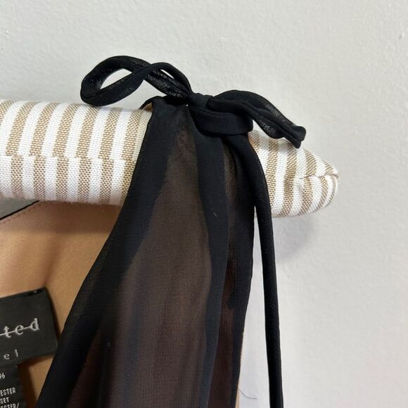 Connected Apparel Black Chemise with Lace Details - Picture 3 of 8